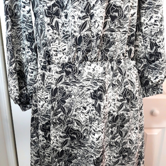 Vintage Breli Originals Floral Long-Sleeve Dress Square Neck Black & White 8 - Picture 12 of 15